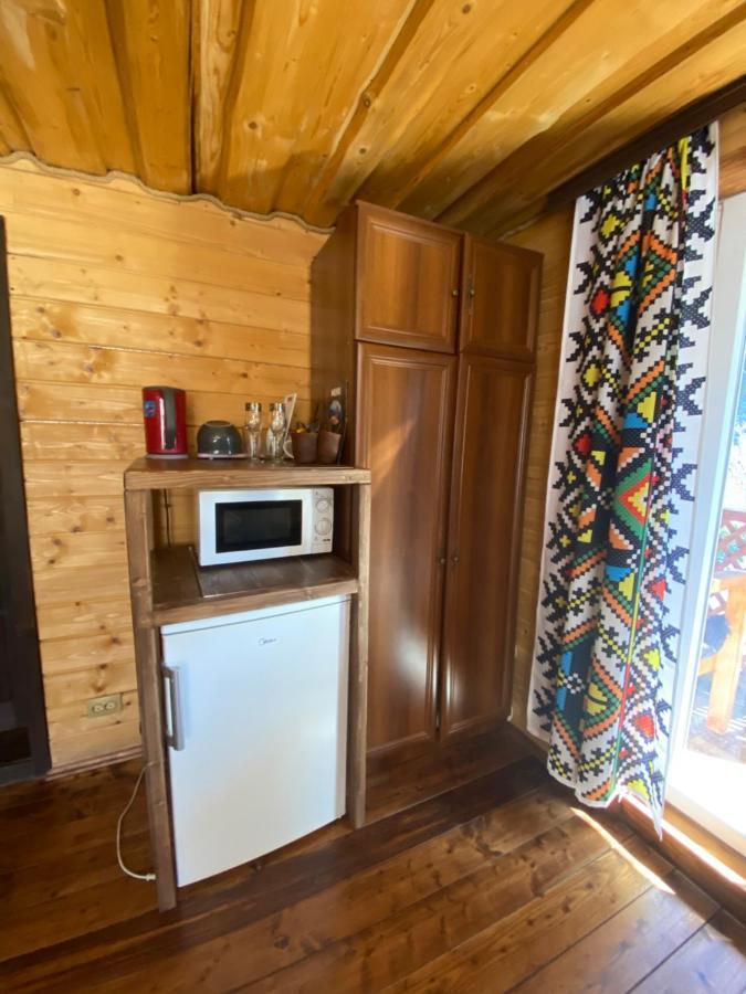 Сімейний Номер 2 Садиба У Ані Synevyrsʼka Polyana Exterior foto